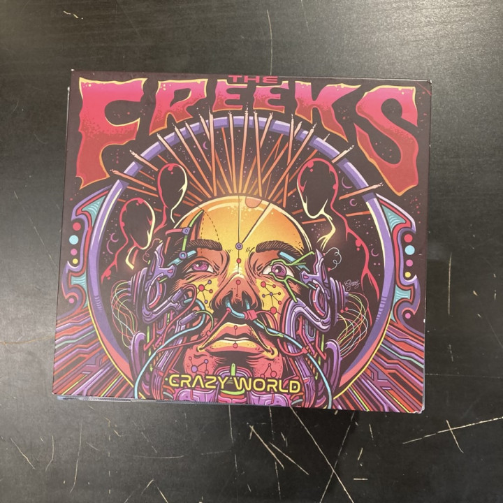 Freeks - Crazy World CD (VG+/M-) -stoner rock-